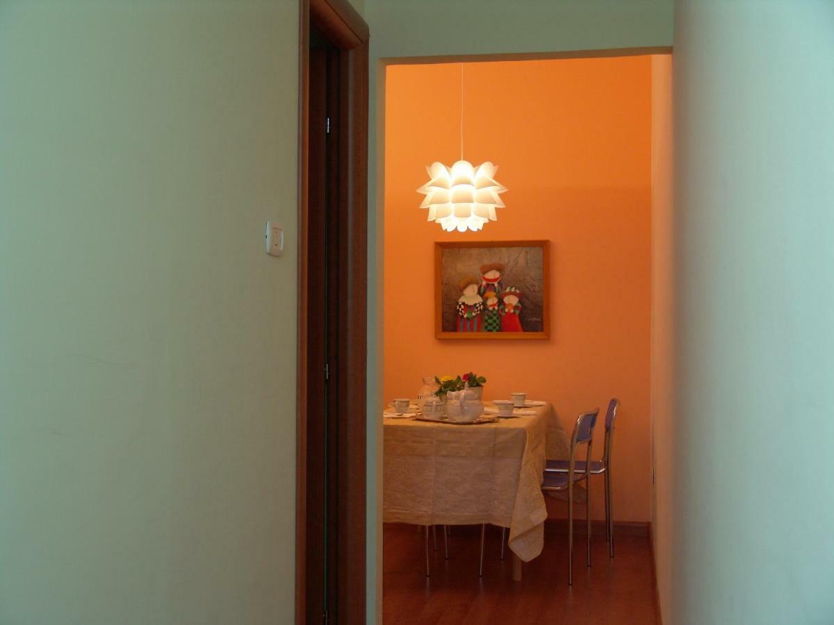 I Colori Di Sara Bed & Breakfast Catania Bagian luar foto